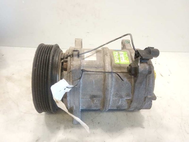 Sprężarka klimatyzacji 30614010 VOLVO