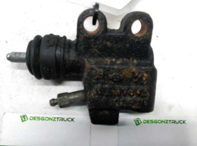 Cylinder roboczy sprzęgła 306205M30A NISSAN