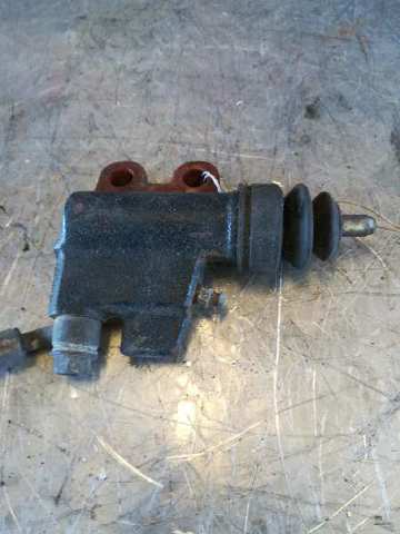 Cylinder roboczy sprzęgła 306205M30A NISSAN