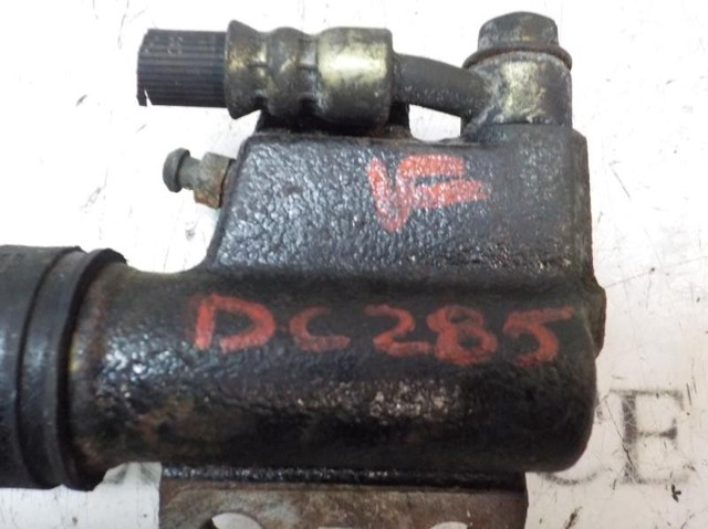 Cylinder roboczy sprzęgła 306205M361 NISSAN