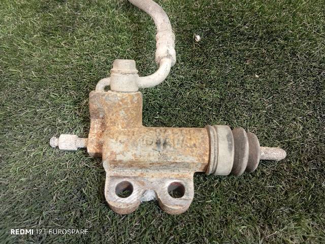 Cylinder roboczy sprzęgła 30620WJ100 NISSAN