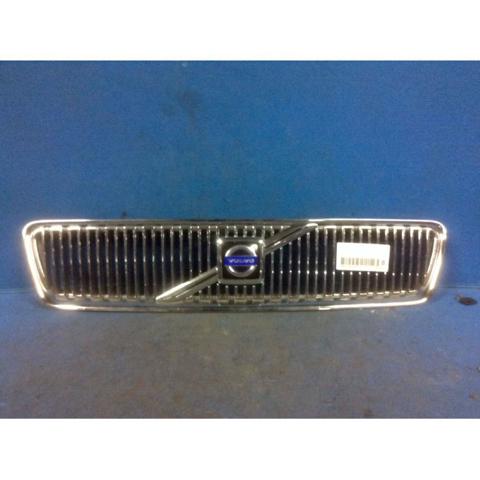 Atrapa chłodnicy Volvo V40 VW