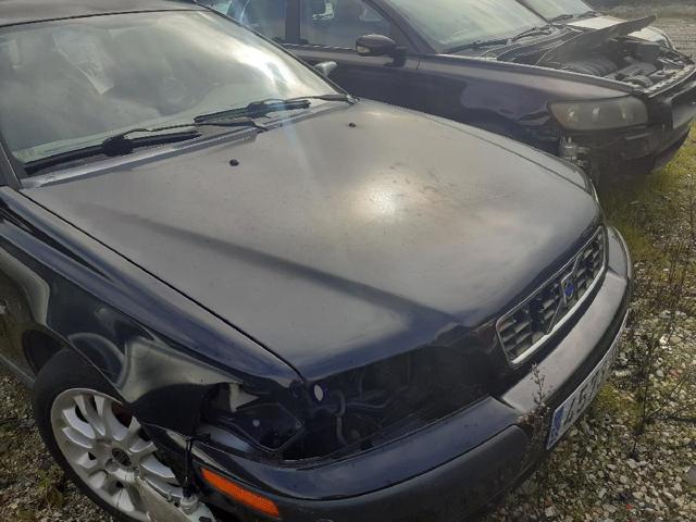 Maska silnika Volvo V40 VW