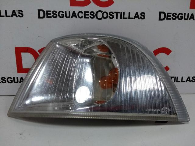 Kierunkowskaz lewy 30621831 VOLVO