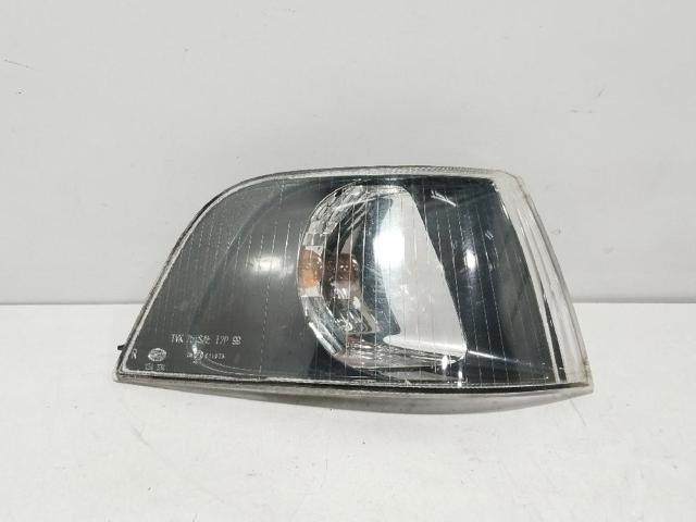 Kierunkowskaz prawy 30621832 VOLVO