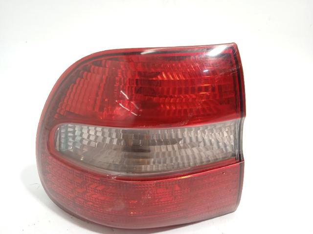 Lampa tylna Volvo V40