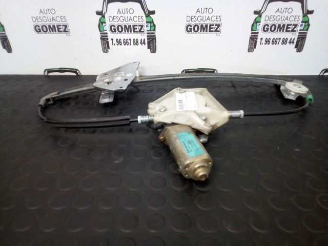 Mechanizm podnoszenia szyby drzwi przednich prawych 30623449 VOLVO