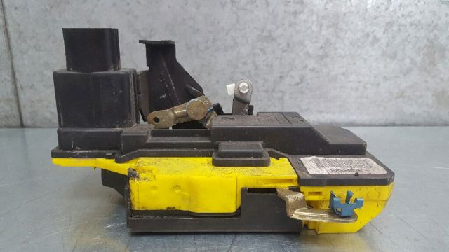 Zamek drzwi tylnych lewych 30634622 VOLVO