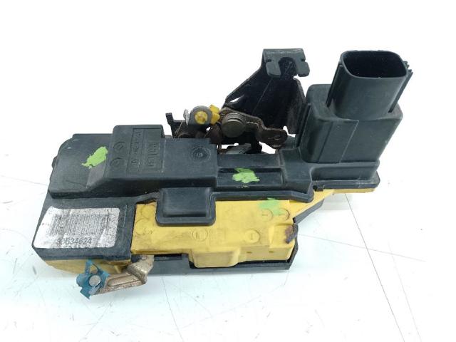 Zamek drzwi tylnych prawych 30634624 VOLVO