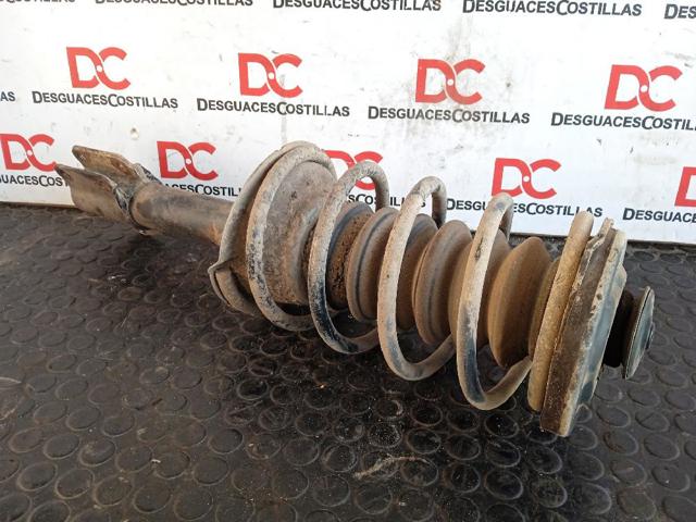 Amortyzator przedni Volvo 440 445