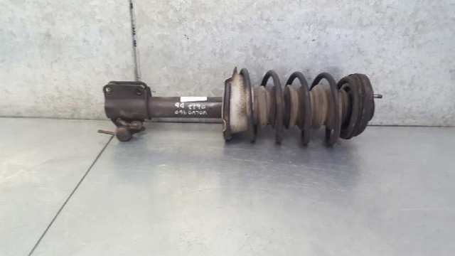 Amortyzator przedni Volvo 440 445