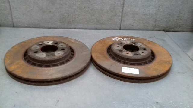 Tarcza hamulcowa przednia 30657301 VOLVO