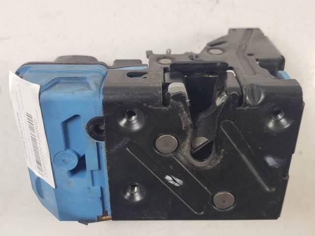 Zamek drzwi przednich lewych 30663040 VOLVO