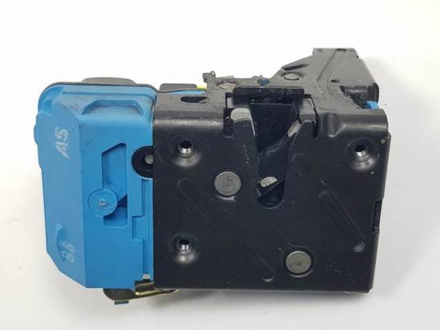 Zamek drzwi przednich lewych 30663040 VOLVO