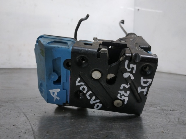 Zamek drzwi przednich lewych 30663040 VOLVO