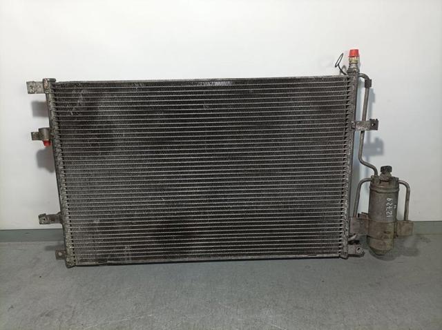Chłodnica klimatyzacji 30676414 VOLVO