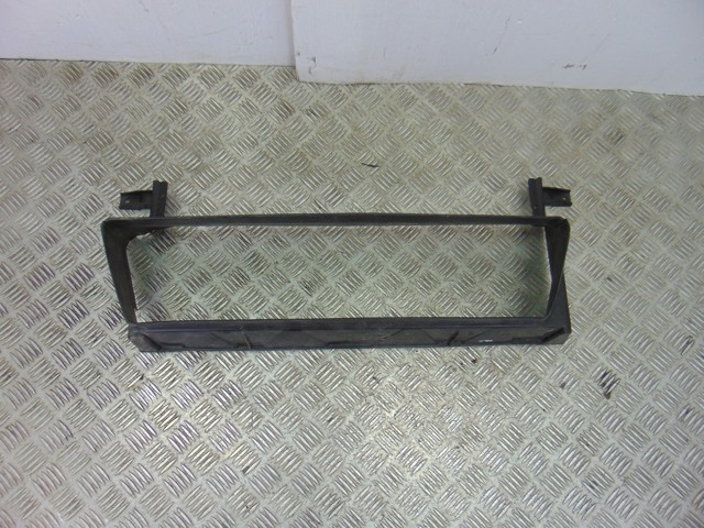 Wzmocnienie zderzaka przedniego 30678474 VOLVO