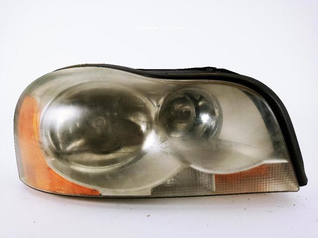 Reflektor prawy 30678597 VOLVO