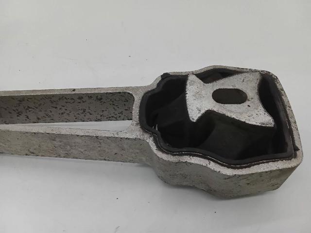 Poduszka (podpora) silnika prawa 30680474 LAND ROVER