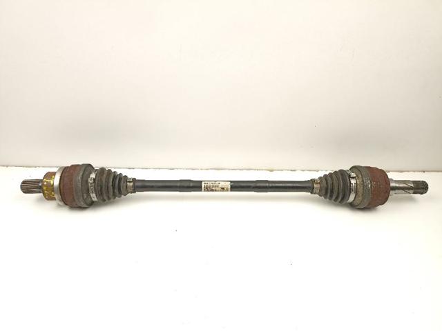 Półoś tylna 30681132 VOLVO