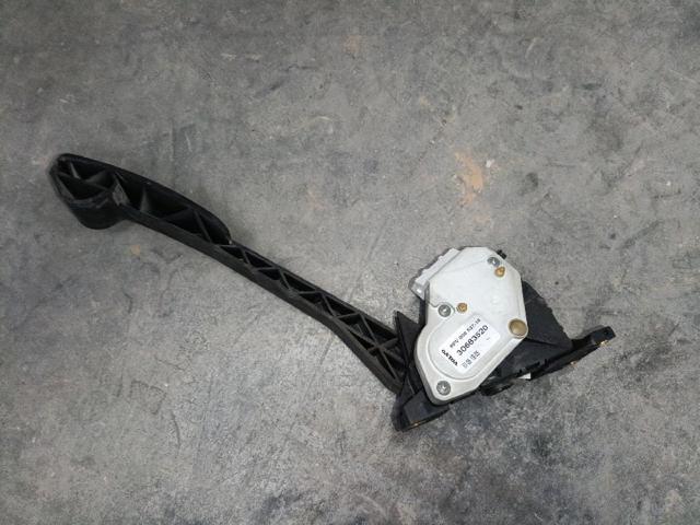 Pedał przyspieszenia (gazu) 30683520 VOLVO