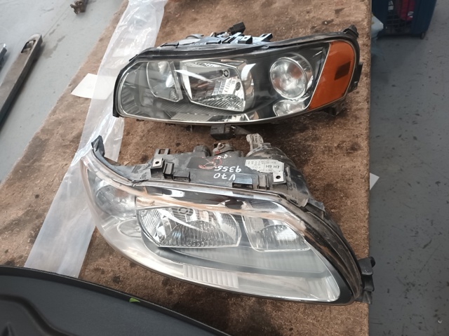 Reflektor prawy Volvo XC70 SZ, LZ