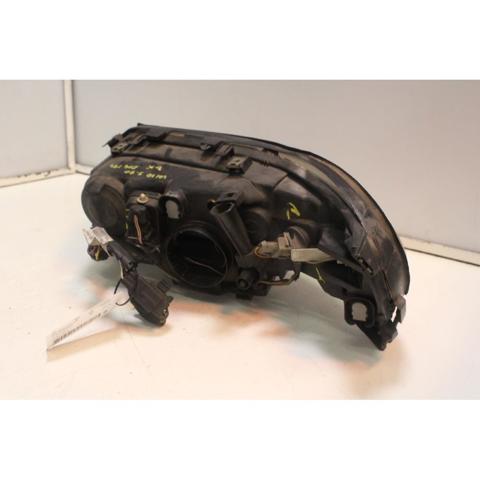 Reflektor prawy 30698836 Volvo
