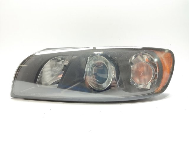 Reflektory Volvo V40