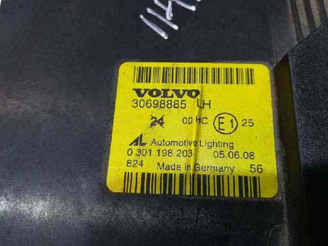 Reflektor lewy 30698885 VOLVO