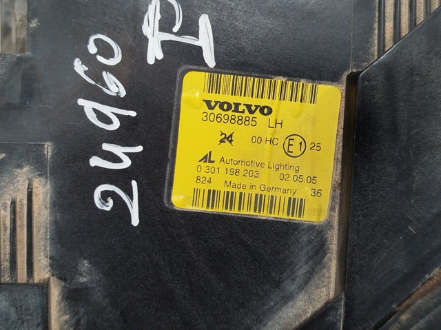 Reflektor lewy 30698885 VOLVO