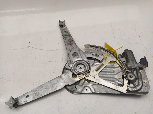 Mechanizm podnoszenia szyby drzwi przednich lewych 30699025 VOLVO