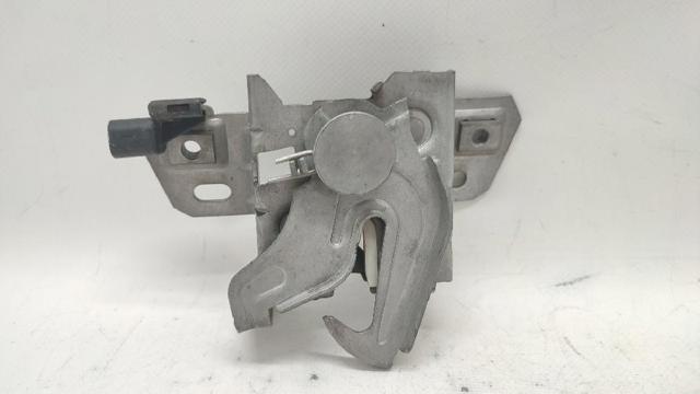 Zamek maski 30716530 VOLVO