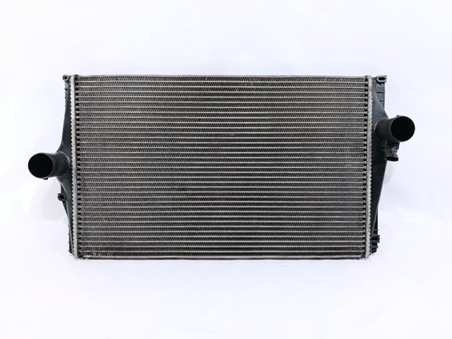 Chłodnica intercoolera 30741579 VOLVO