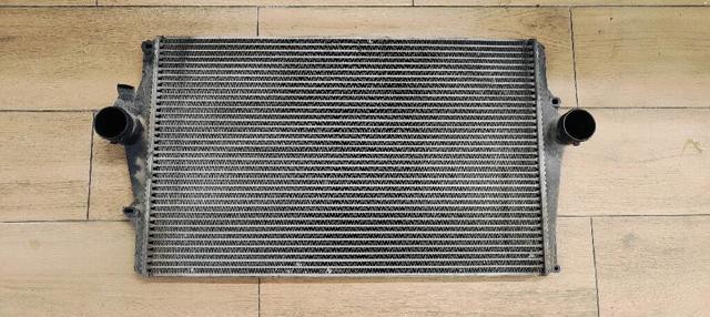 Chłodnica intercoolera 30741580 VOLVO