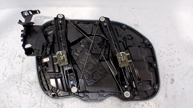 Mechanizm podnoszenia szyby drzwi przednich prawych 30747092 VOLVO