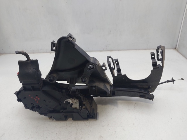 Zamek drzwi Volvo S40