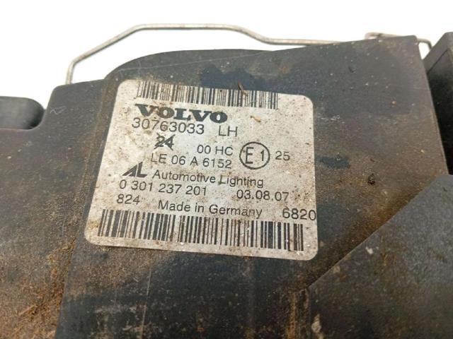 Reflektor lewy 30763033 VOLVO
