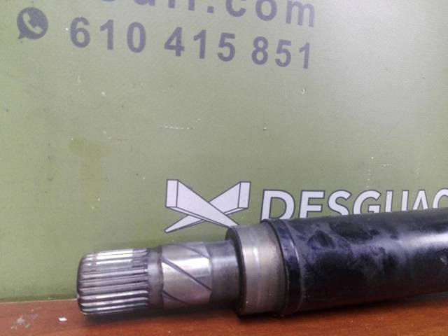 Półoś napędowa przednia prawa 30783097 VOLVO