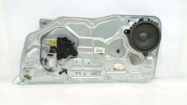 Mechanizm podnoszenia szyby drzwi przednich prawych 30784510 VOLVO