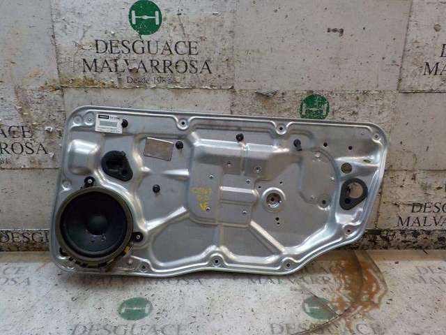 Mechanizm podnoszenia szyby drzwi przednich prawych 30784510 VOLVO