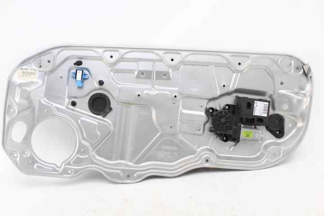 Mechanizm podnoszenia szyby drzwi przednich prawych 30784510 VOLVO