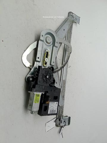 Mechanizm podnoszenia szyby drzwi przednich prawych 30784510 VOLVO