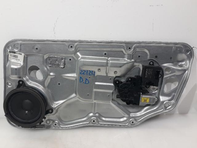 Mechanizm podnoszenia szyby drzwi przednich prawych 30784510 VOLVO