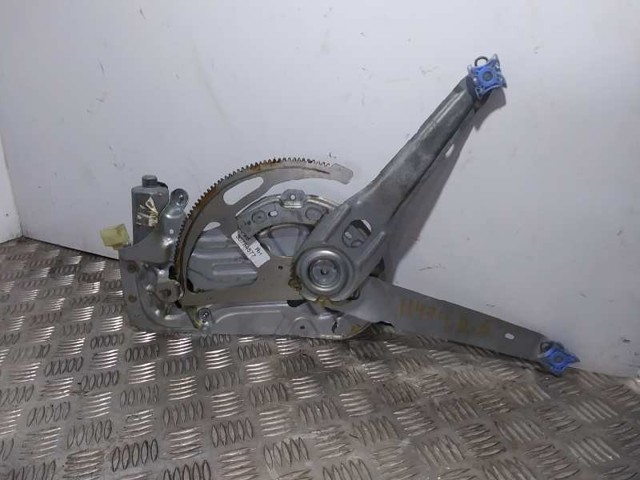 Mechanizm podnoszenia szyby drzwi przednich prawych 30784577 VOLVO