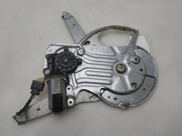 Mechanizm podnoszenia szyby drzwi przednich prawych 30784579 VOLVO