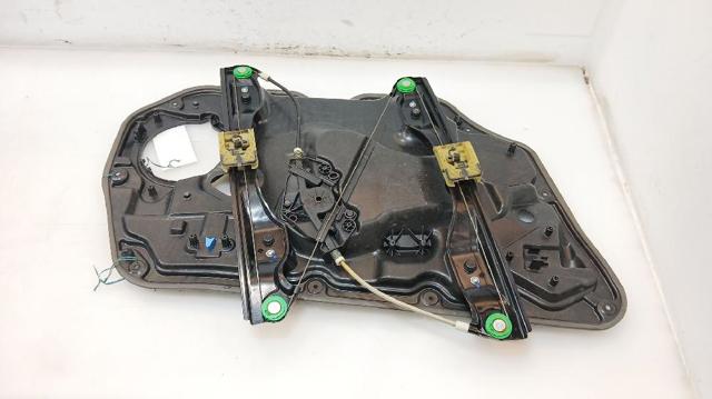 Mechanizm podnoszenia szyby drzwi przednich prawych 30784829 VOLVO