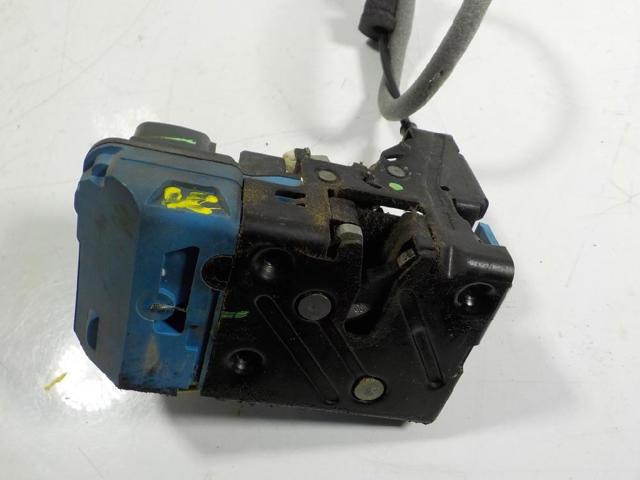 Zamek drzwi przednich lewych 30784976 VOLVO