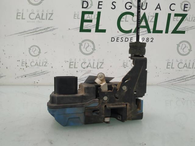Zamek drzwi przednich lewych 30784976 VOLVO