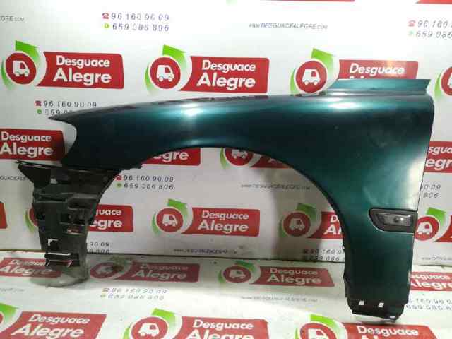 Błotnik przedni lewy 30796492 VOLVO