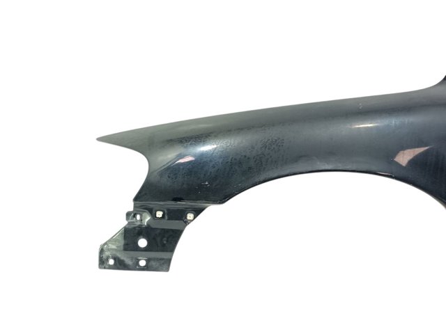 Błotnik przedni lewy 30796492 VOLVO